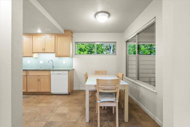 7137 Via Solana, San Jose CA: https://media.crmls.org/mediaz/c84e68ef-1bda-4997-b8c8-e305c5f10218.jpg