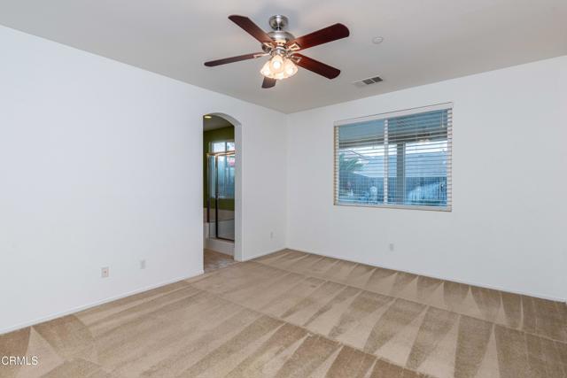 10909 Rainwater Lane, Bakersfield CA: https://media.crmls.org/mediaz/c850085c-83b3-40a8-bfd5-b5a002f9374a.jpg