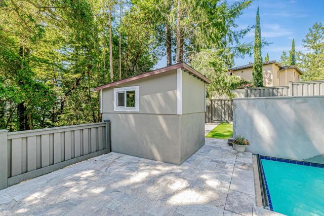 18 Ridgecrest Lane, Scotts Valley CA: https://media.crmls.org/mediaz/c8501c37-1c5b-4136-938e-b4b98a955dbf.jpg