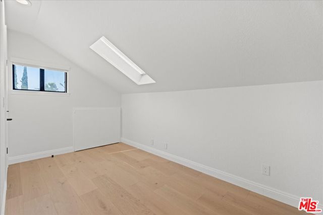 6443 Matilija Avenue, Van Nuys CA: https://media.crmls.org/mediaz/c85032d3-307d-4964-8cc0-7d6c5ef3dce3.jpg