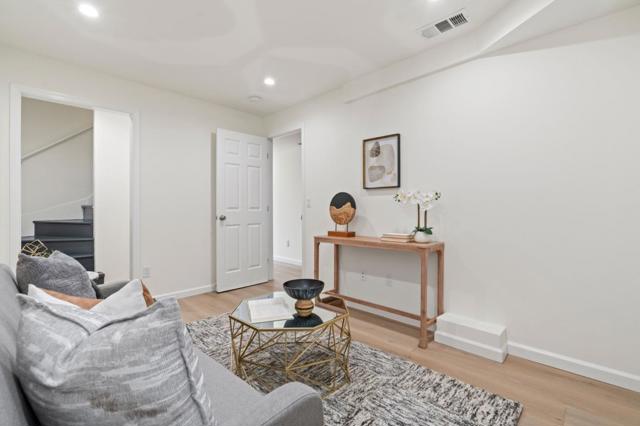 1959 19th Avenue, San Francisco CA: https://media.crmls.org/mediaz/c850ca4a-49cc-4b42-9b29-e60433a348fc.jpg