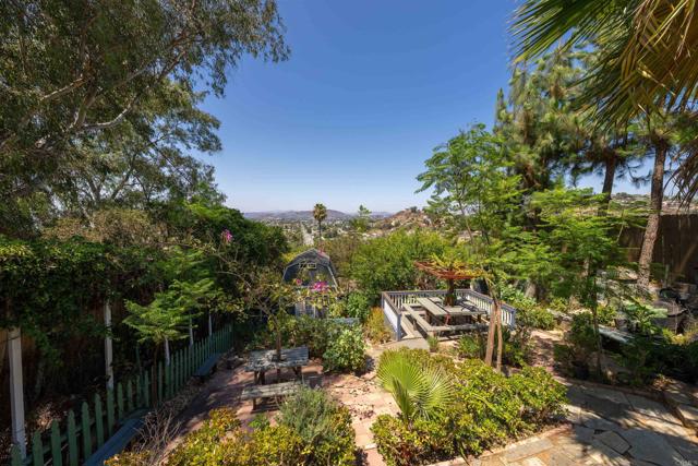 1135 OLD CHASE AVENUE, El Cajon CA: https://media.crmls.org/mediaz/c8516e5b-4fa3-447c-9869-4cb332e8f9cd.jpg
