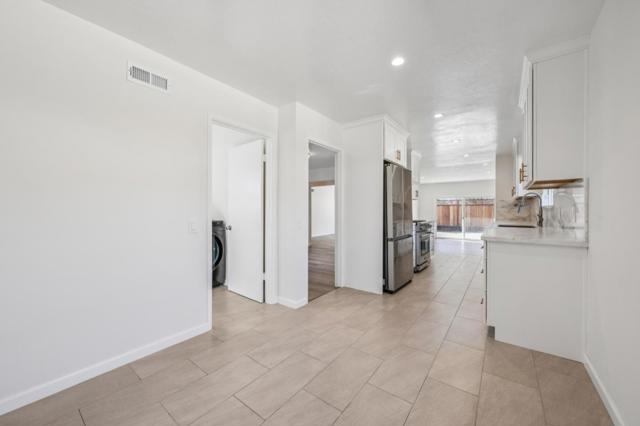 700 Gull Avenue, Foster City CA: https://media.crmls.org/mediaz/c8529f47-8744-4d2a-aec4-714ce6566ace.jpg