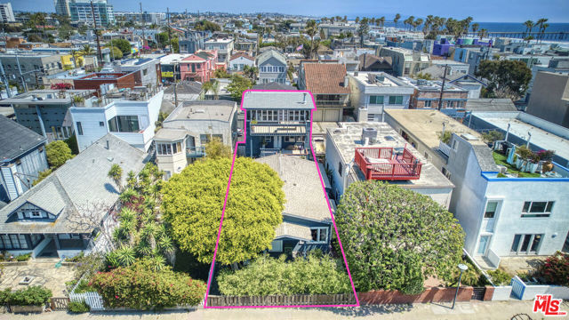 28 24th Avenue, Venice, California 90291, ,Multi-Family,For Sale,24th,24398537