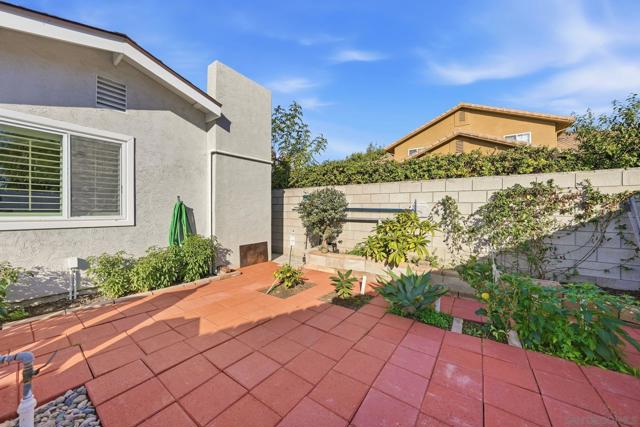 1434 Manchester St, National City CA: https://media.crmls.org/mediaz/c8558583-e657-48f2-b160-7e5ad9d66a38.jpg