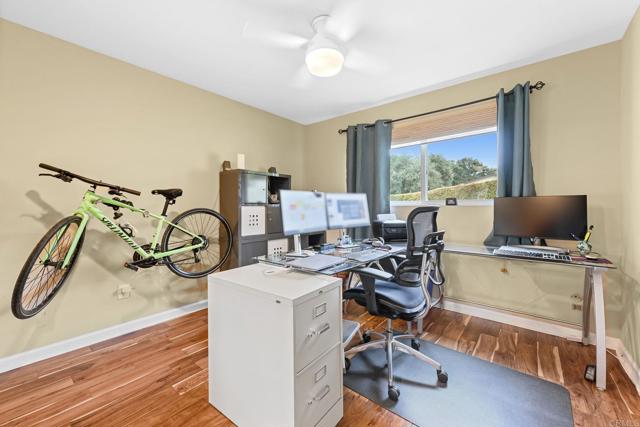 Detail Gallery Image 19 of 52 For 3625 Laketree Dr, Fallbrook,  CA 92028 - 3 Beds | 2 Baths