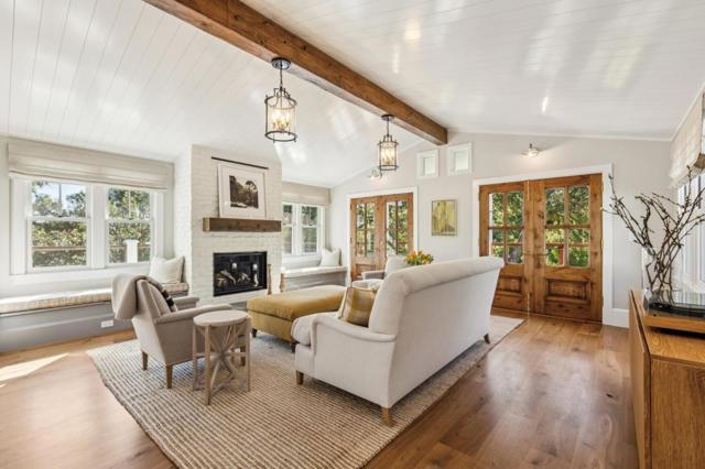 21842 Via Regina, Saratoga CA: https://media.crmls.org/mediaz/c858390e-bedc-423d-8930-1172ca8682a6.jpg