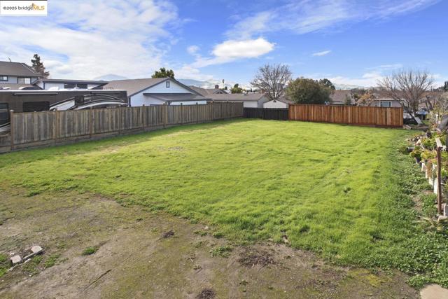 1816 Parsons Ln, Antioch CA: https://media.crmls.org/mediaz/c8587bd8-2365-4df6-a9dd-dcf077eed94f.jpg
