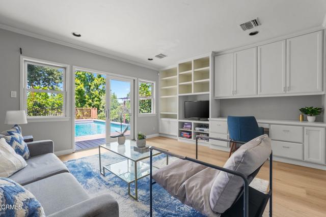 664 Monterey Road, South Pasadena CA: https://media.crmls.org/mediaz/c85923ee-c200-430b-9a89-6b4f3cebab18.jpg