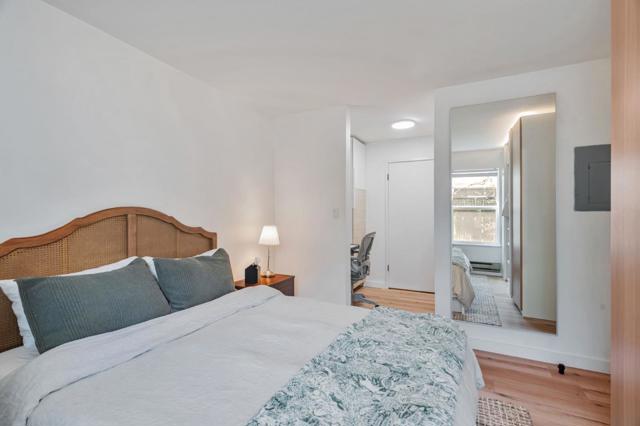 2225 23rd Street, San Francisco CA: https://media.crmls.org/mediaz/c85add68-13a1-405b-ad8f-0c183b390614.jpg