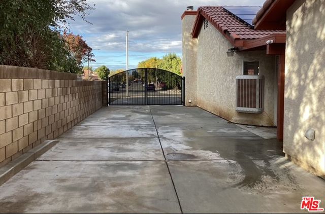 Property Photo 45