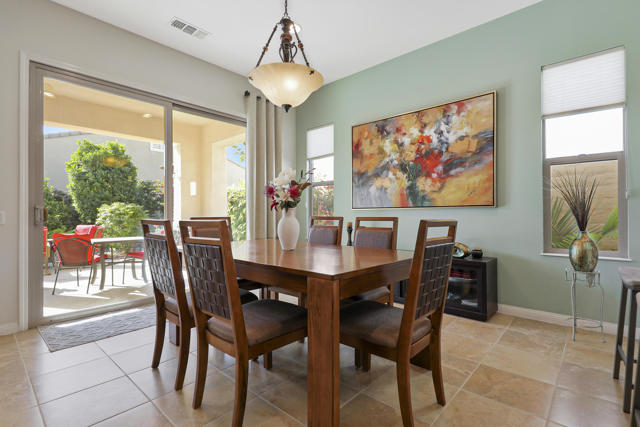 81025 Avenida Lorena, Indio CA: https://media.crmls.org/mediaz/c85bcee3-cd0d-44f6-8225-5fe75eeb47c7.jpg