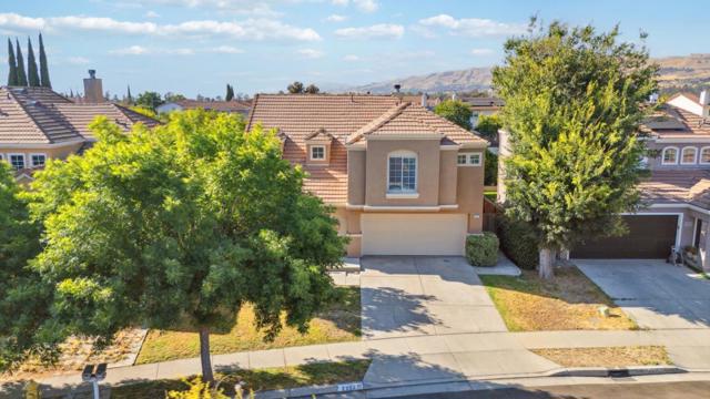 2555 Britt Way, San Jose CA: https://media.crmls.org/mediaz/c85c1df3-b8f6-4d09-9944-a9ce8894ffa3.jpg