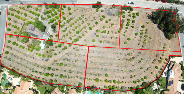 230 Crestview Avenue, Camarillo CA: https://media.crmls.org/mediaz/c85d4d7d-0023-47c7-bbde-4e20db603483.jpg