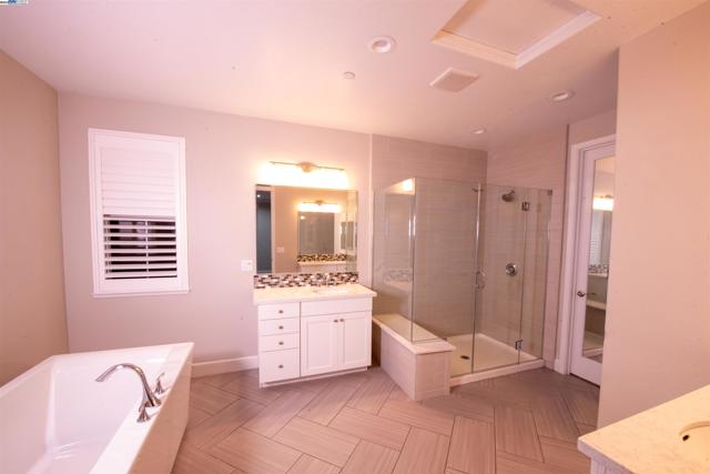 7212 MOUNT VEEDER ROAD, Dublin CA: https://media.crmls.org/mediaz/c85d8ccf-52cc-423a-8621-4f351f9416e9.jpg