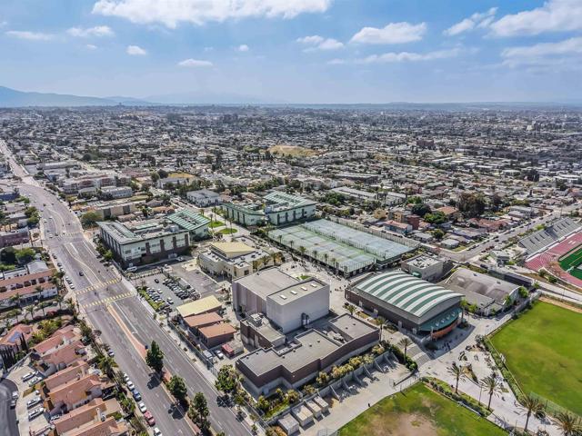 Detail Gallery Image 7 of 9 For 235 37 S Willie James Jones Ave, San Diego,  CA 92113 - – Beds | – Baths