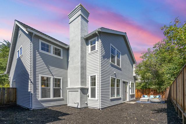 87 Chester Circle, Los Altos CA: https://media.crmls.org/mediaz/c85df161-fa83-4f10-882d-91cc09d1e536.jpg