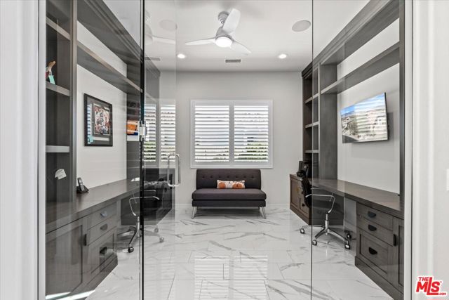 14 Merlot, Rancho Mirage CA: https://media.crmls.org/mediaz/c85eff66-88d5-4464-9fab-0b9d55eabc44.jpg