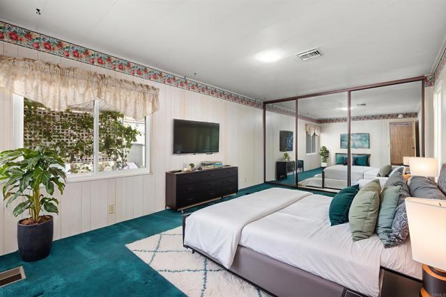 Detail Gallery Image 4 of 31 For 276 N El Camino Real #22,  Oceanside,  CA 92058 - 2 Beds | 2 Baths