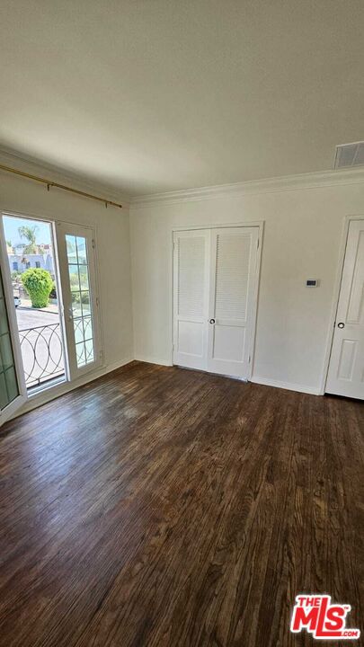 2615 W Edgehill, Los Angeles CA: https://media.crmls.org/mediaz/c85f3319-a9d2-49d0-9f36-3b8dc3169828.jpg