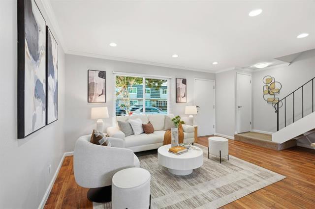 Image 21 of 22 For 216 Fairway Glen Lane