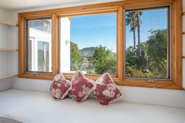 Detail Gallery Image 22 of 46 For 20780 Fortuna Del Norte, Escondido,  CA 92029 - 8 Beds | 6 Baths