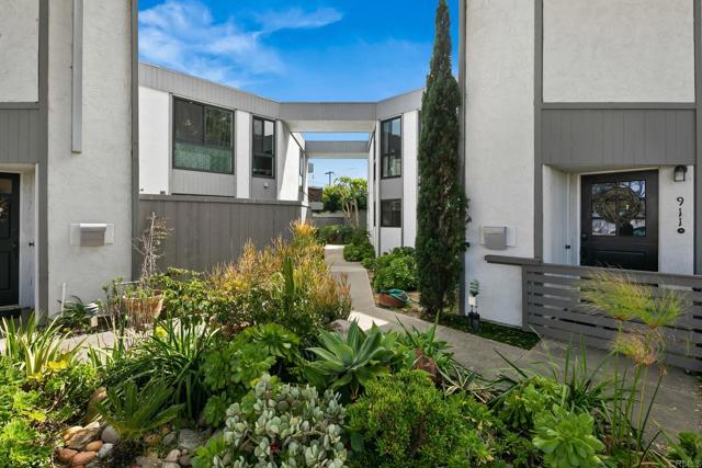 Detail Gallery Image 44 of 51 For 909 Olive Ave, Coronado,  CA 92118 - 2 Beds | 2 Baths