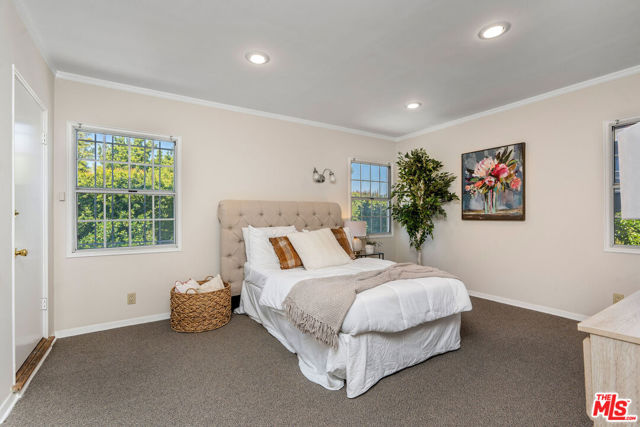 119 S Highland Avenue, Los Angeles CA: https://media.crmls.org/mediaz/c8646c88-cd11-42ae-ae02-5e4c7d5241b6.jpg