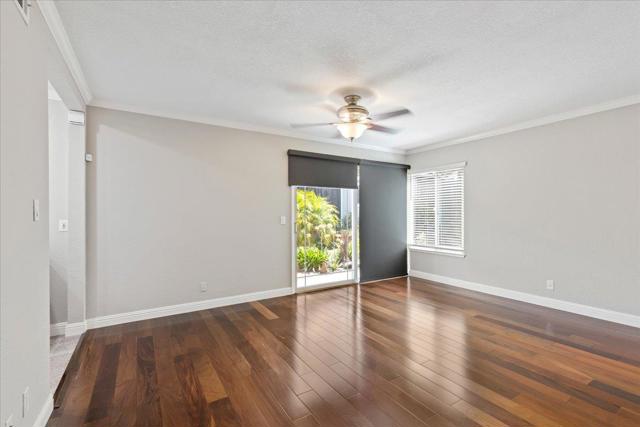 848 Pretoria Court, San Jose CA: https://media.crmls.org/mediaz/c8646f26-12cf-4a1e-bb33-4f0e254e5c28.jpg