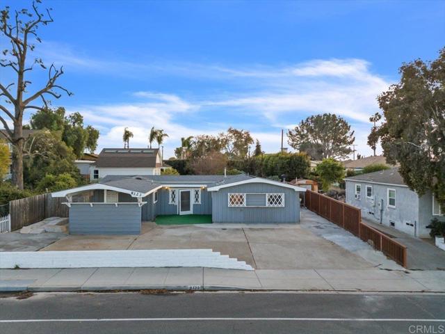 Image 6 of 49 For 8123 Palm Street