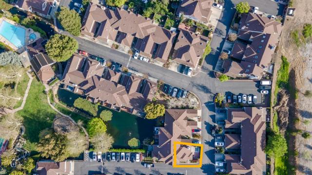 350 Creekview Drive, Morgan Hill CA: https://media.crmls.org/mediaz/c864cd90-2bb7-49b6-b8ce-9415fa745411.jpg