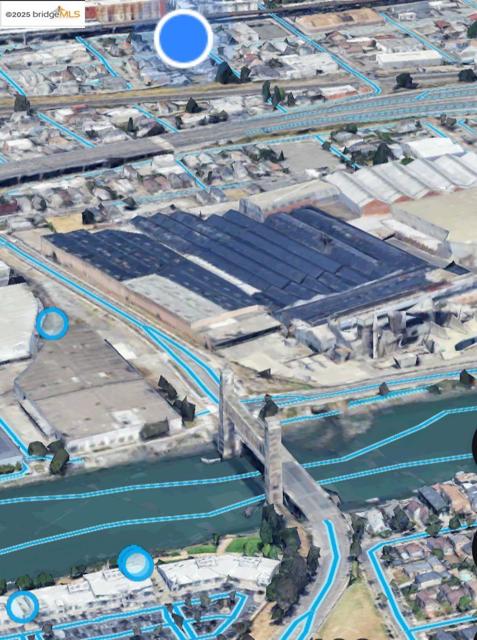 3532 San Leandro St, Oakland CA: https://media.crmls.org/mediaz/c8651f0a-b450-4696-8408-ed207e9764cd.jpg