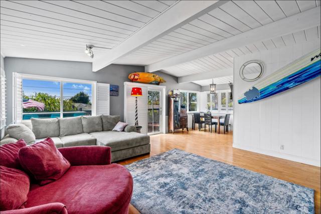 716 Seacliff Drive, Aptos CA: https://media.crmls.org/mediaz/c8658757-af11-4cde-83ff-09c6b270cbd3.jpg