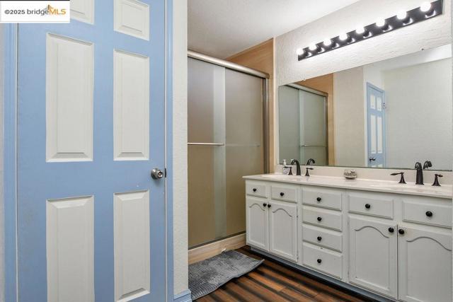 4866 Vinewood Way, Antioch CA: https://media.crmls.org/mediaz/c866a99a-70e4-4d95-a34a-991829cf1037.jpg