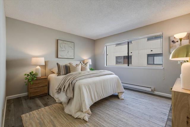 976 Kiely Boulevard, Santa Clara CA: https://media.crmls.org/mediaz/c86866af-3228-435c-835f-a9a6f2e78474.jpg