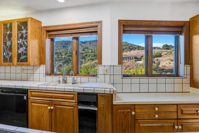 274 Corral De Tierra Road,  CA: https://media.crmls.org/mediaz/c86b38fe-32f4-4d60-a9b0-10d718c36e99.jpg