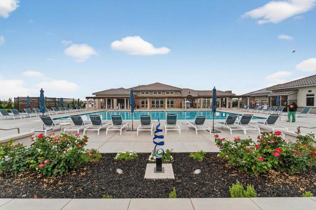 6707 Oakum Way, Stockton CA: https://media.crmls.org/mediaz/c86bfc6f-09ff-4041-8ec2-73dc9f5b1501.jpg