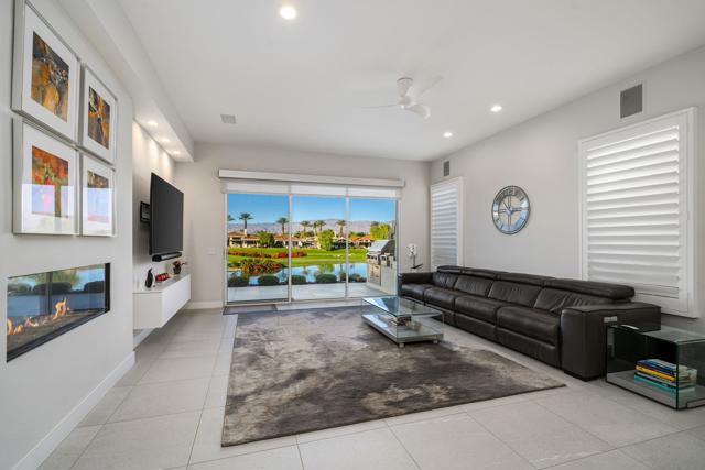 770 Deer Haven Circle, Palm Desert CA: https://media.crmls.org/mediaz/c86c3e83-3fe1-4616-8189-69bc85b19005.jpg