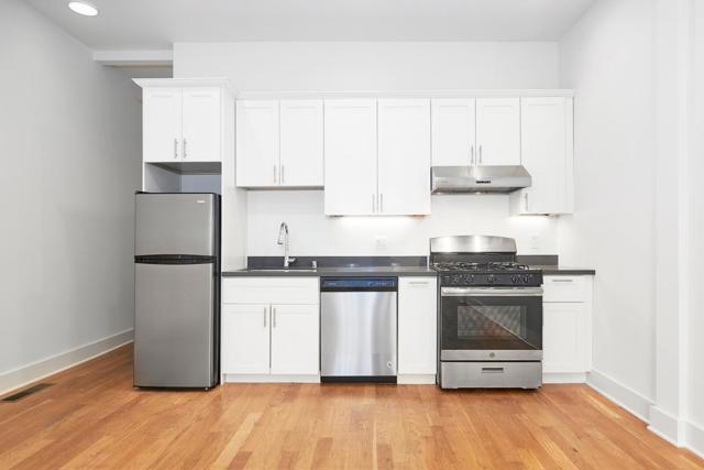 1268 Hampshire Street, San Francisco CA: https://media.crmls.org/mediaz/c86dc456-dee4-4fd0-b65c-6b7249347744.jpg