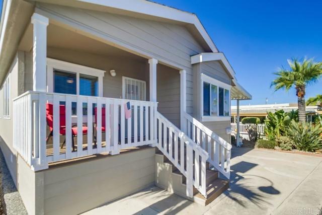 Detail Gallery Image 3 of 30 For 8545 Mission Gorge Rd #SPC 232,  Santee,  CA 92071 - 3 Beds | 2 Baths