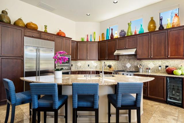 1 Birkdale Circle, Rancho Mirage CA: https://media.crmls.org/mediaz/c86f850d-bcf4-47f7-9d4f-ac8034acc687.jpg