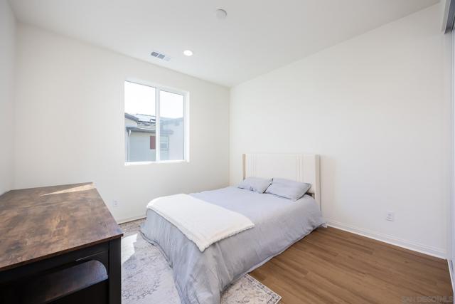 8383 Yellowstone St, Lemon Grove CA: https://media.crmls.org/mediaz/c86fccad-4e8c-4fa5-983b-8f2dbeff60a0.jpg