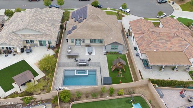 3262 Jacinto Court, Simi Valley CA: https://media.crmls.org/mediaz/c870e0e6-4208-4b91-bbde-b018123eb8da.jpg
