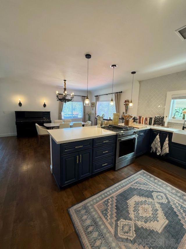 2433 San Marcos Ave., San Diego CA: https://media.crmls.org/mediaz/c871acd5-9bf6-459b-a66c-f2817d30e284.jpg