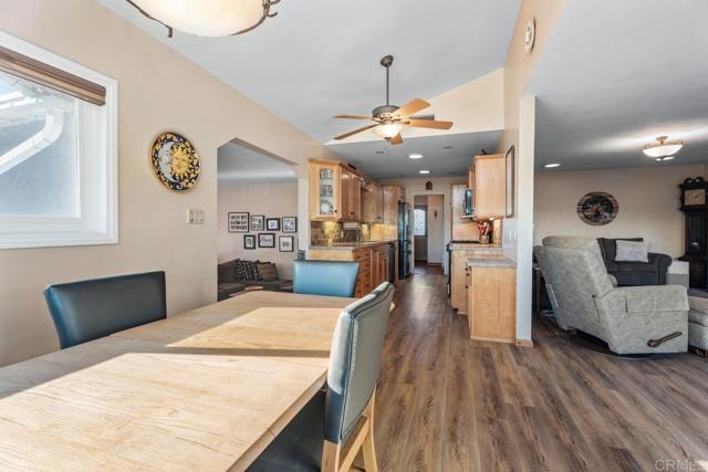 Detail Gallery Image 15 of 49 For 4057 Calavo Dr, La Mesa,  CA 91941 - 3 Beds | 2 Baths