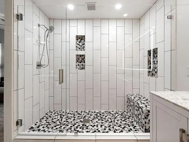 Image 30 of 56 For 76838 Abby Court