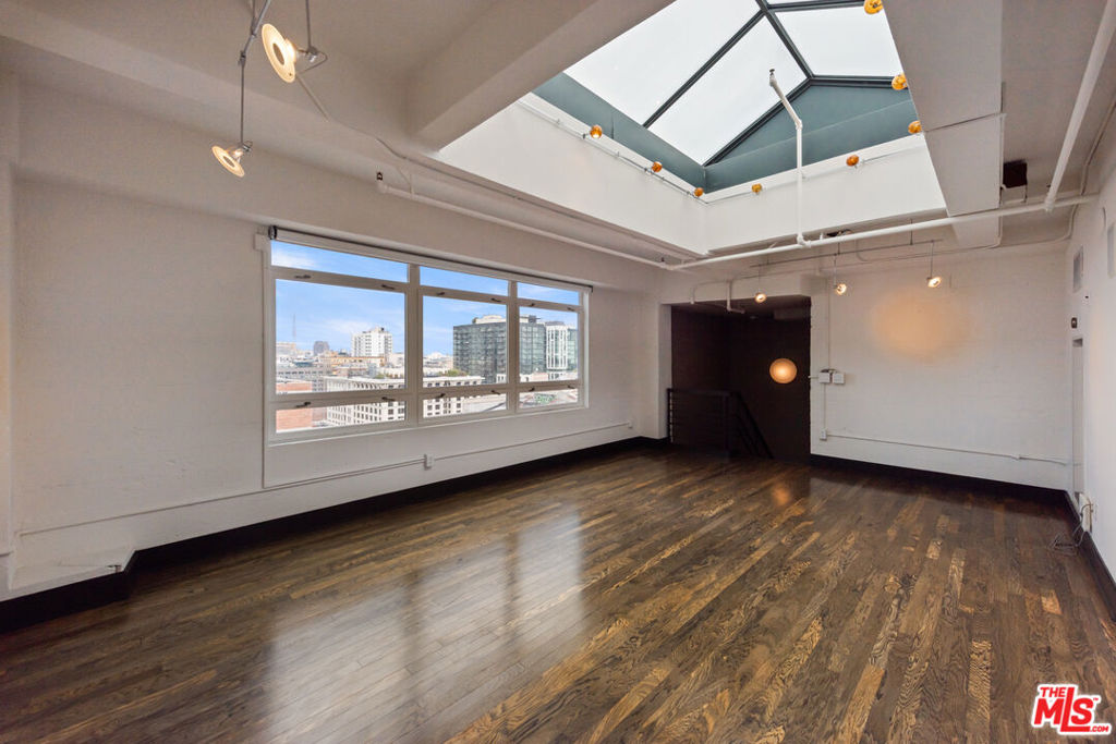 MLS #26851845 image #36