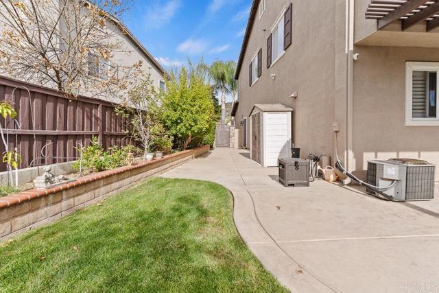 Detail Gallery Image 17 of 56 For 35965 Darcy Pl, Murrieta,  CA 92562 - 5 Beds | 3 Baths