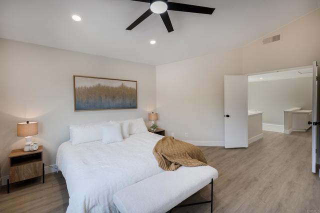 Detail Gallery Image 18 of 24 For 1746 Country Squire, Vista,  CA 92081 - 4 Beds | 3 Baths