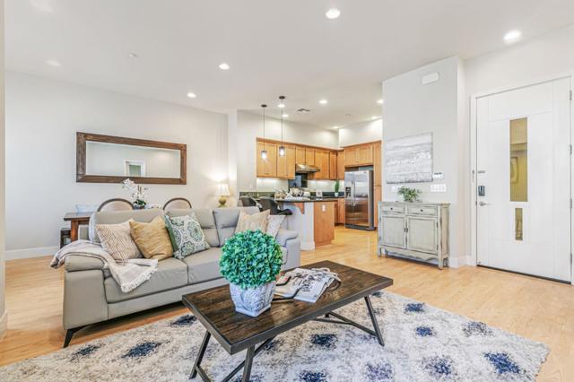 1113 Trinity Lane, Palo Alto CA: https://media.crmls.org/mediaz/c877b0c8-4d60-47fc-ae3e-78e5395a470b.jpg